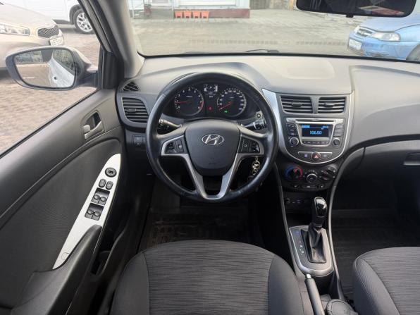 Hyundai Solaris I Рестайлинг с пробегом 2014 года, цена 1 079 000 рублей, 56983 км, седан, Автокод Объявления