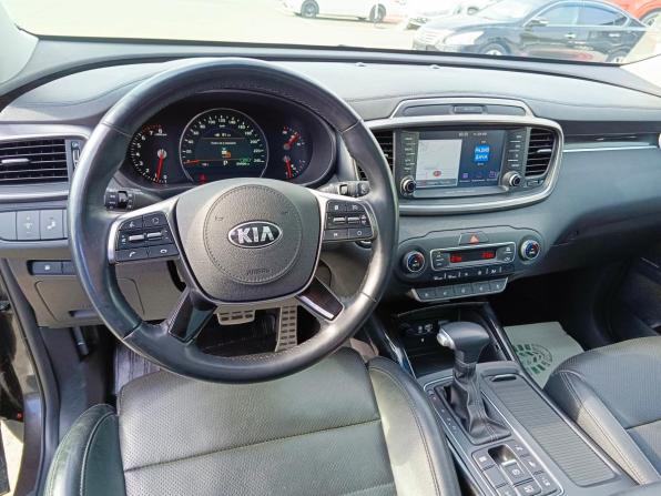 Kia Sorento III Prime Рестайлинг с пробегом 2018 года, цена 2 999 995 рублей, 34486 км, внедорожник, Автокод Объявления