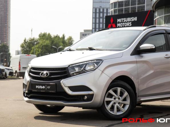 Lada (ВАЗ) XRAY I с пробегом 2017 года, цена 728 000 рублей, 129445 км, хэтчбек, Автокод Объявления