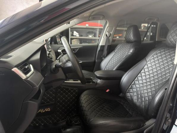 Toyota RAV4 V (XA50) с пробегом 2019 года, цена 3 500 000 рублей, 119000 км, внедорожник, Автокод Объявления