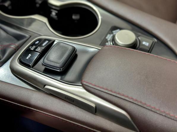Lexus RX IV Рестайлинг с пробегом 2019 года, цена 4 459 000 рублей, 123000 км, внедорожник, Автокод Объявления
