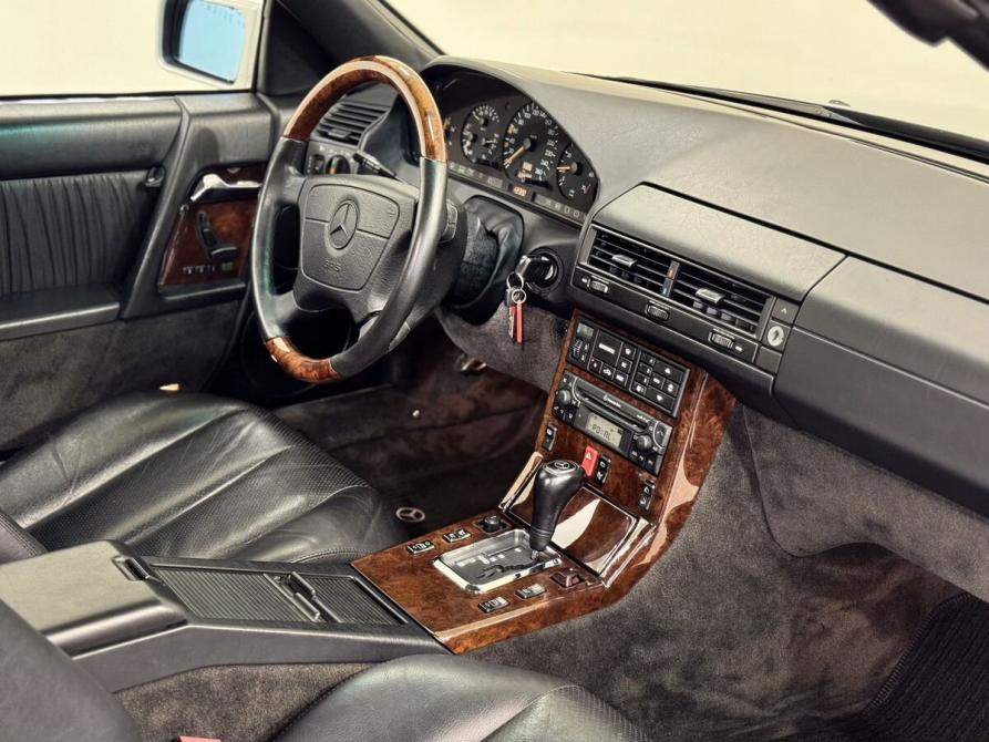Mercedes-Benz SL-Класс IV (R129) Рестайлинг Санкт-Петербург  - изображение 17