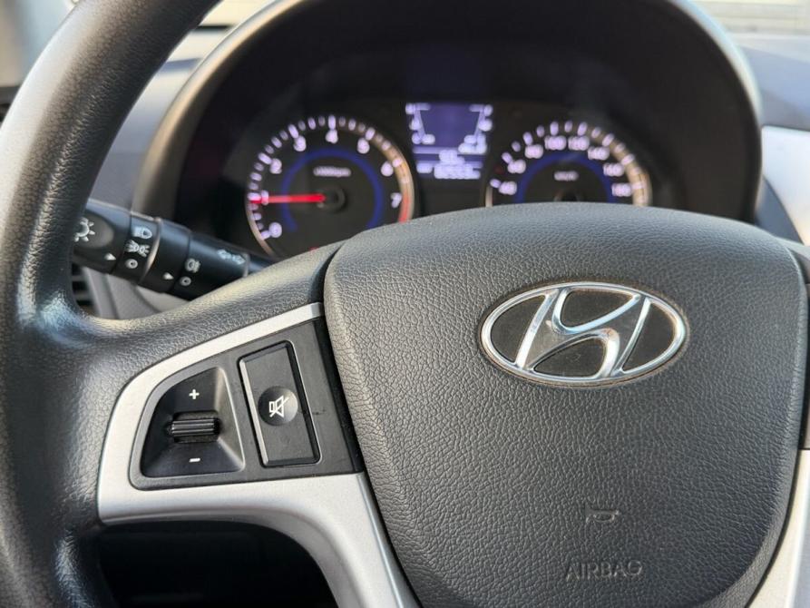 Hyundai Solaris I Волгоград  - изображение 17