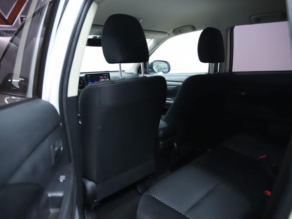 Mitsubishi Outlander III Рестайлинг 2 с пробегом 2018 года, цена 1 850 000 рублей, 149899 км, внедорожник, Автокод Объявления