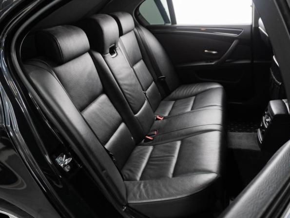 BMW 5 серии V (E60/E61) Рестайлинг с пробегом 2008 года, цена 1 370 000 рублей, 223078 км, седан, Автокод Объявления
