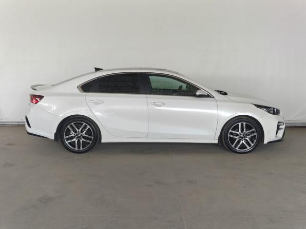 Kia Cerato IV с пробегом 2021 года, цена 1 720 000 рублей, 43600 км, седан, Автокод Объявления