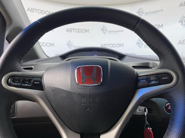Honda Civic VIII Рестайлинг с пробегом 2009 года, цена 649 900 рублей, 298736 км, седан, Автокод Объявления