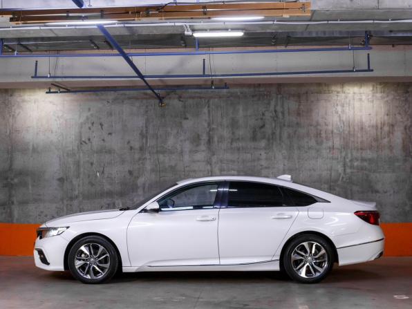 Honda Inspire VI с пробегом 2021 года, цена 2 699 000 рублей, 91902 км, седан, Автокод Объявления