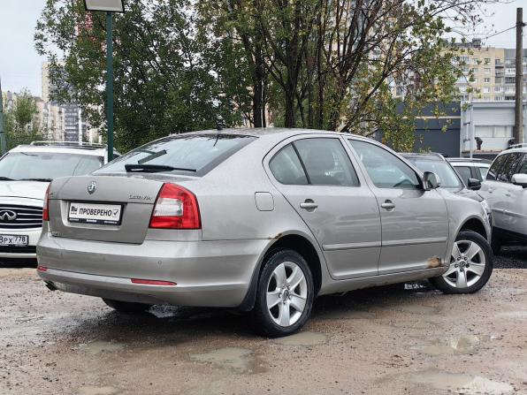 Skoda Octavia II (A5) Рестайлинг с пробегом 2013 года, цена 919 000 рублей, 120000 км, лифтбек, Автокод Объявления