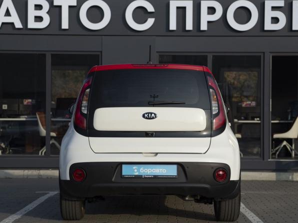 Kia Soul II Рестайлинг с пробегом 2019 года, цена 1 730 000 рублей, 69135 км, хэтчбек, Автокод Объявления