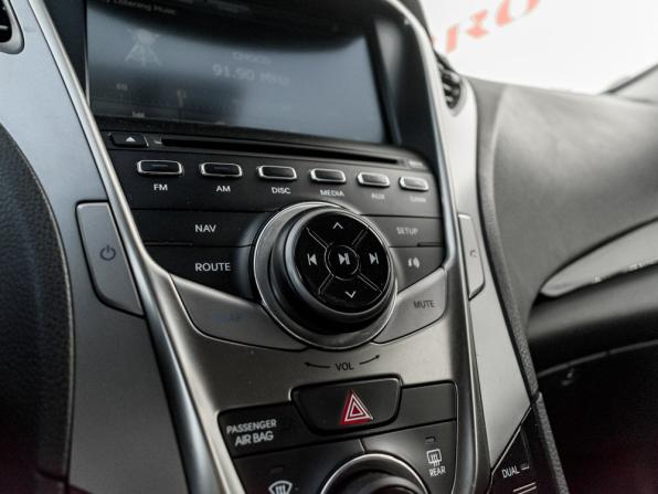 Hyundai Grandeur V с пробегом 2012 года, цена 1 315 000 рублей, 176948 км, седан, Автокод Объявления