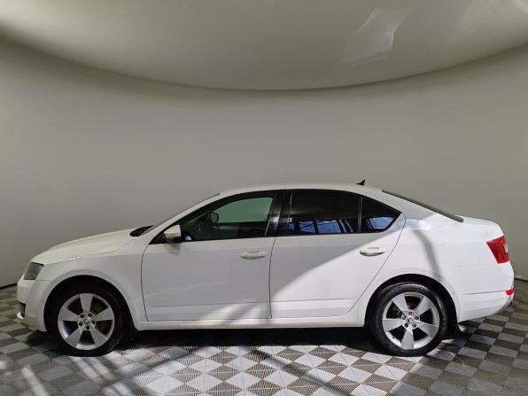 Skoda Octavia III (A7) с пробегом 2015 года, цена 1 299 000 рублей, 244144 км, лифтбек, Автокод Объявления