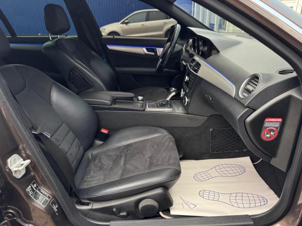 Mercedes-Benz C-Класс III (W204) Рестайлинг с пробегом 2013 года, цена 1 330 000 рублей, 169961 км, седан, Автокод Объявления