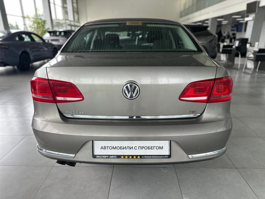 Volkswagen Passat B7 Новосибирск  - изображение 9