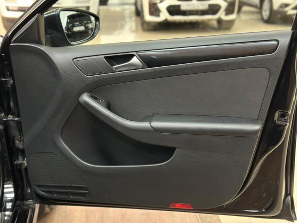 Volkswagen Jetta VI с пробегом 2014 года, цена 1 390 000 рублей, 94440 км, седан, Автокод Объявления