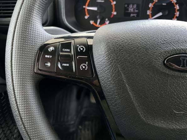 Lada (ВАЗ) Niva Legend с пробегом 2025 года, цена 1 058 000 рублей, 5461 км, внедорожник, Автокод Объявления
