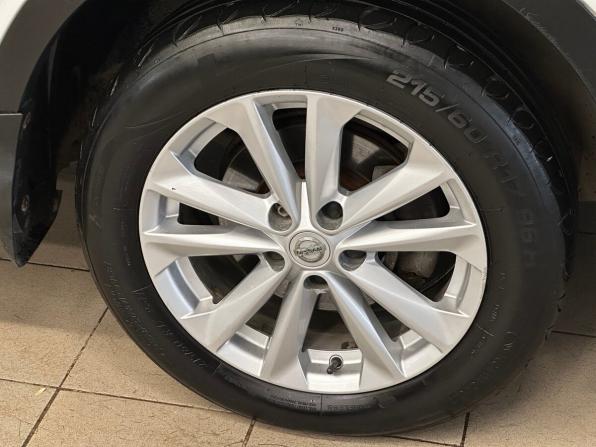 Nissan Qashqai II с пробегом 2015 года, цена 1 425 000 рублей, 152296 км, внедорожник, Автокод Объявления