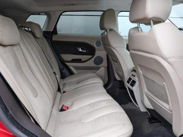 Land Rover Range Rover Evoque I с пробегом 2015 года, цена 2 049 000 рублей, 127534 км, внедорожник, Автокод Объявления