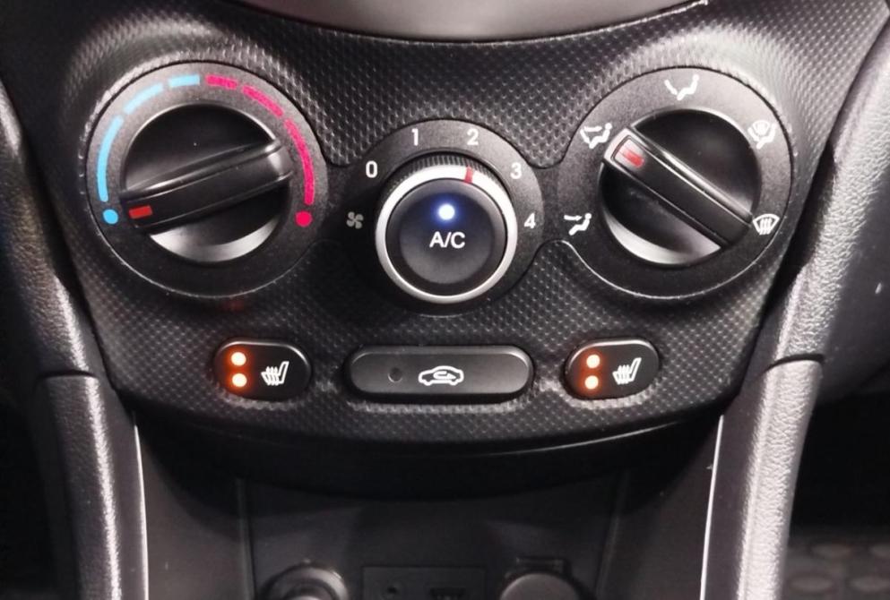Hyundai Solaris I Саратов  - изображение 16