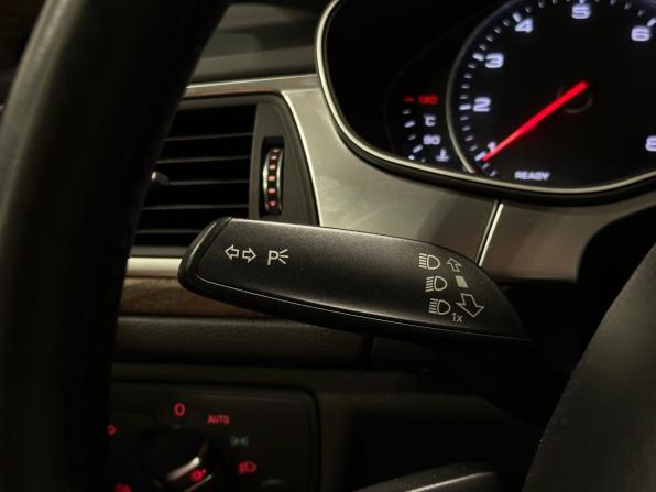 Audi A6 IV (C7) Рестайлинг с пробегом 2015 года, цена 2 270 000 рублей, 192691 км, седан, Автокод Объявления