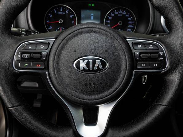 Kia Sportage IV с пробегом 2017 года, цена 2 078 000 рублей, 95118 км, внедорожник, Автокод Объявления