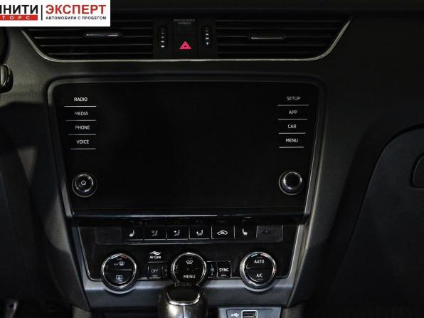 Skoda Octavia III (A7) Рестайлинг с пробегом 2019 года, цена 2 157 000 рублей, 96173 км, лифтбек, Автокод Объявления