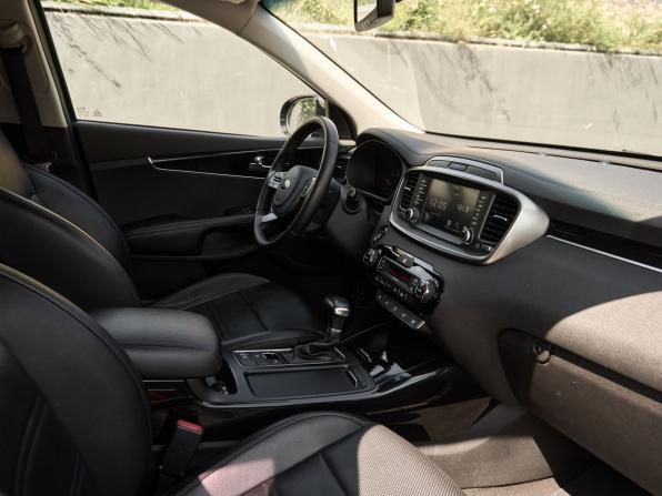 Kia Sorento III Prime Рестайлинг с пробегом 2017 года, цена 3 040 000 рублей, 111000 км, внедорожник, Автокод Объявления