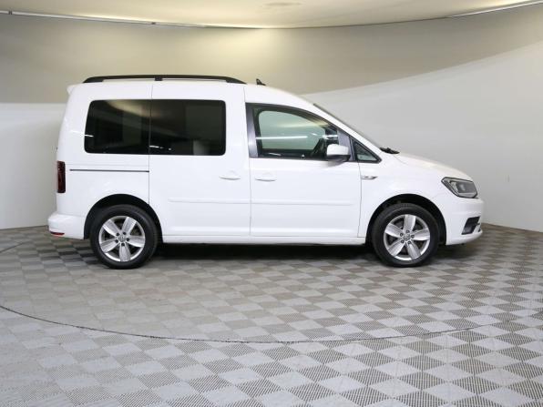 Volkswagen Caddy IV с пробегом 2020 года, цена 2 190 000 рублей, 187900 км, компактвэн, Автокод Объявления