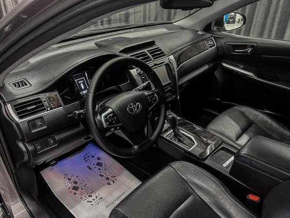 Toyota Camry VII (XV50) Рестайлинг с пробегом 2016 года, цена 2 049 000 рублей, 168000 км, седан, Автокод Объявления
