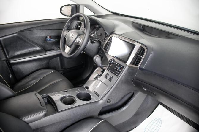 Toyota Venza I с пробегом 2013 года, цена 2 159 000 рублей, 199000 км, внедорожник, Автокод Объявления