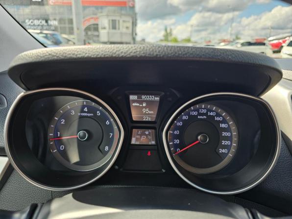 Hyundai i30 II Рестайлинг с пробегом 2015 года, цена 1 299 995 рублей, 90500 км, хэтчбек, Автокод Объявления