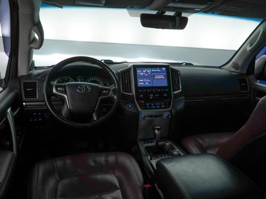 Toyota Land Cruiser 200 Series Рестайлинг 2 Москва  - изображение 6