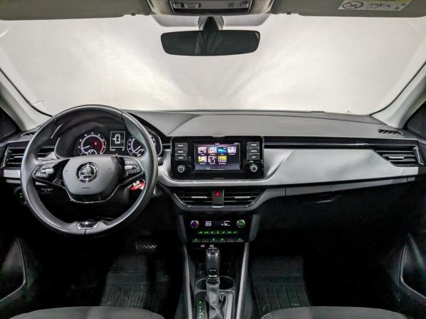 Skoda Rapid II с пробегом 2022 года, цена 1 540 000 рублей, 113621 км, лифтбек, Автокод Объявления