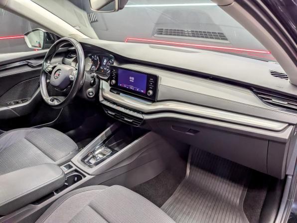 Skoda Octavia IV (A8) с пробегом 2020 года, цена 2 000 000 рублей, 141044 км, лифтбек, Автокод Объявления