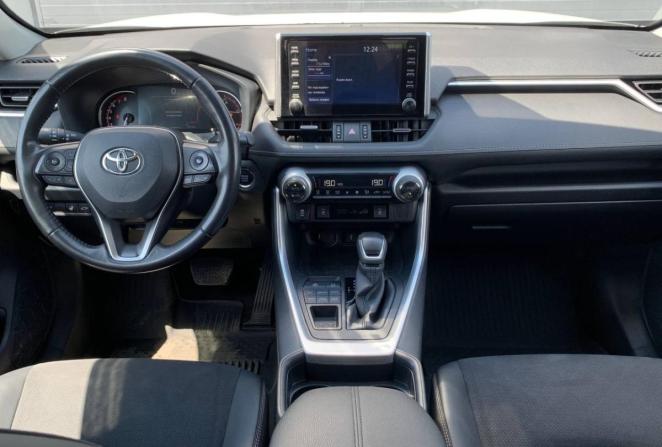 Toyota RAV4 V (XA50) с пробегом 2022 года, цена 3 870 000 рублей, 50238 км, внедорожник, Автокод Объявления