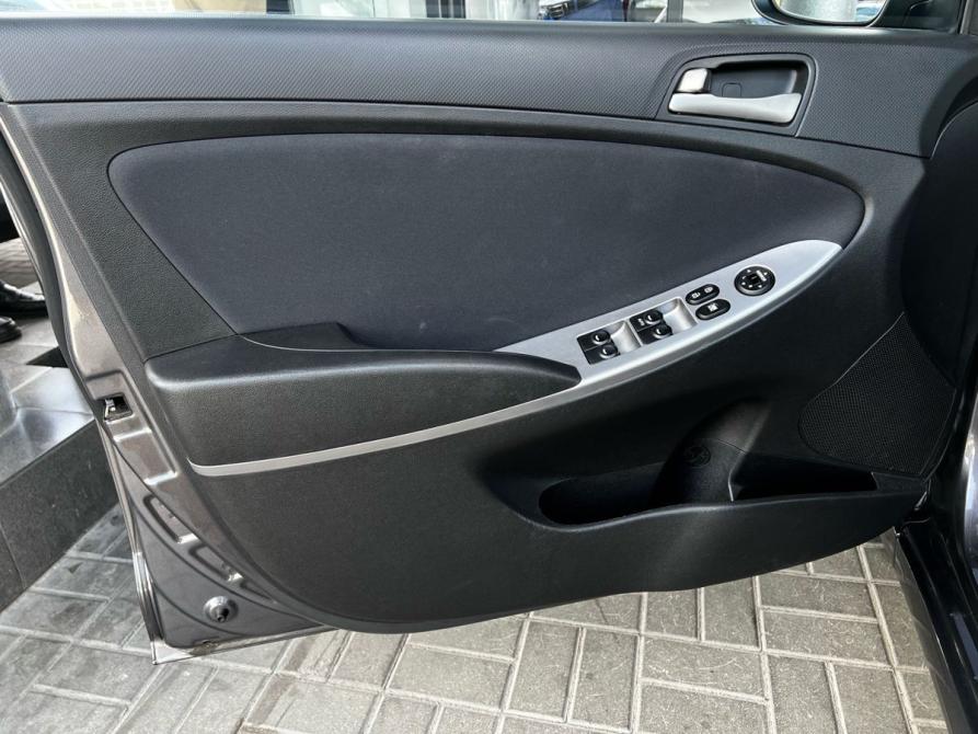 Hyundai Solaris I Рестайлинг Волгоград  - изображение 7