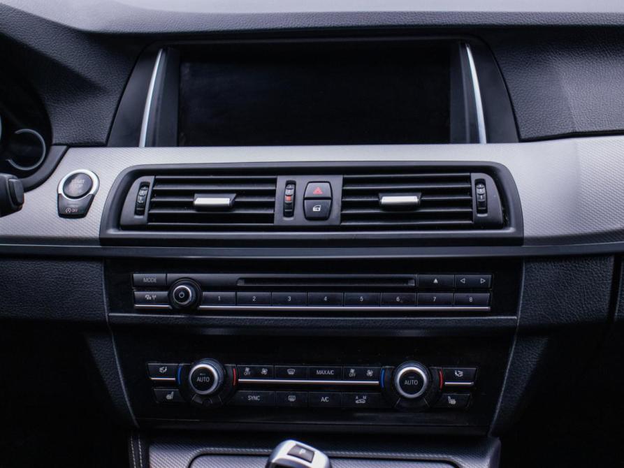 BMW 5 серии VI (F10/F11/F07) Рестайлинг Москва  - изображение 14