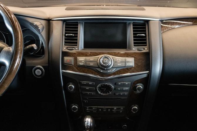 Infiniti QX56 II с пробегом 2013 года, цена 2 049 000 рублей, 201049 км, внедорожник, Автокод Объявления