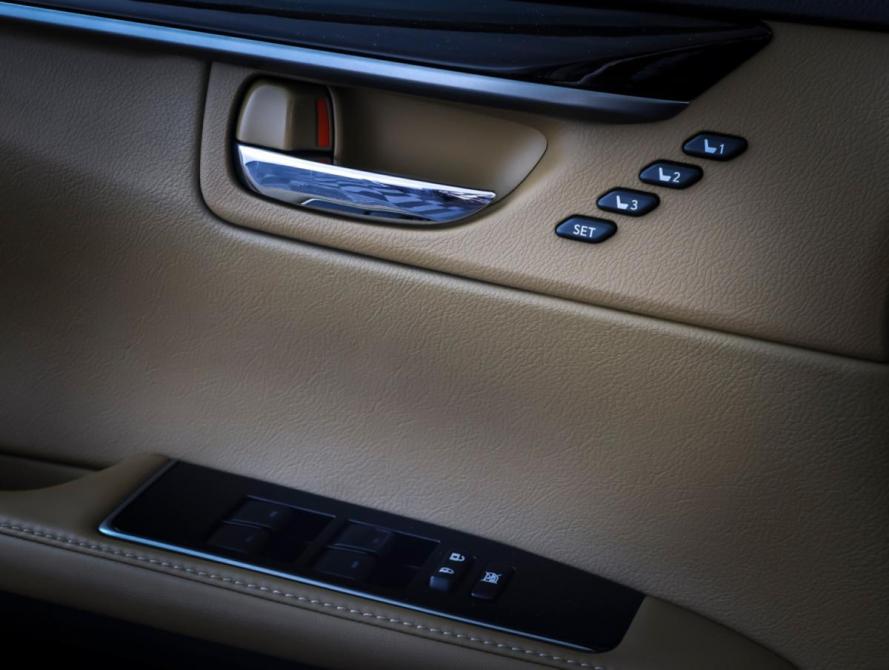 Lexus ES VI Рестайлинг Москва  - изображение 19