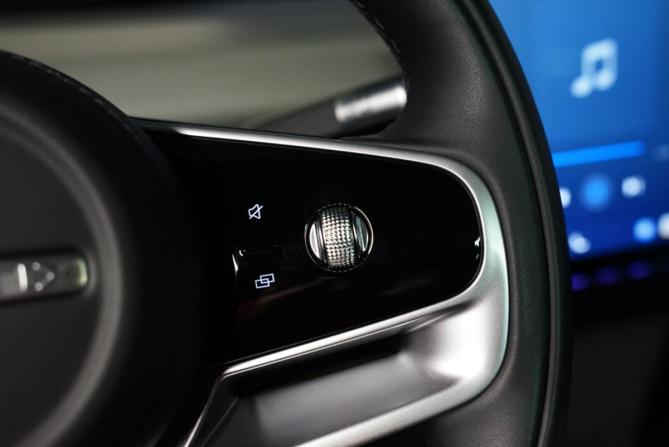 Exeed Exlantix ET с пробегом 2025 года, цена 5 055 000 рублей, 25000 км, внедорожник, Автокод Объявления
