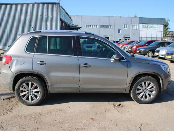 Volkswagen Tiguan I с пробегом 2009 года, цена 499 000 рублей, 349000 км, внедорожник, Автокод Объявления