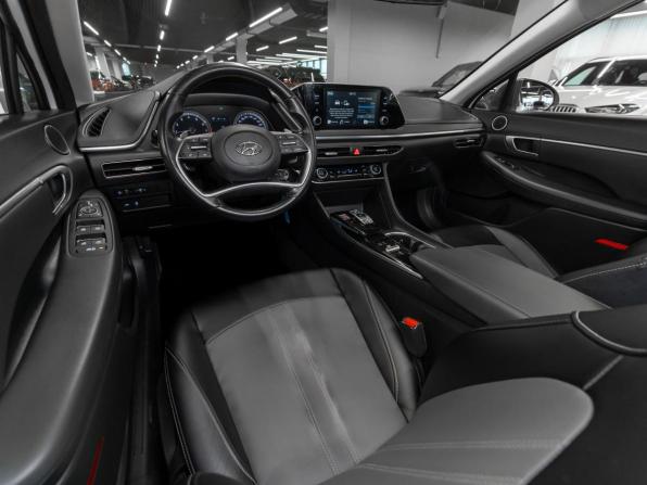 Hyundai Sonata VIII (DN8) с пробегом 2021 года, цена 1 985 000 рублей, 127823 км, седан, Автокод Объявления