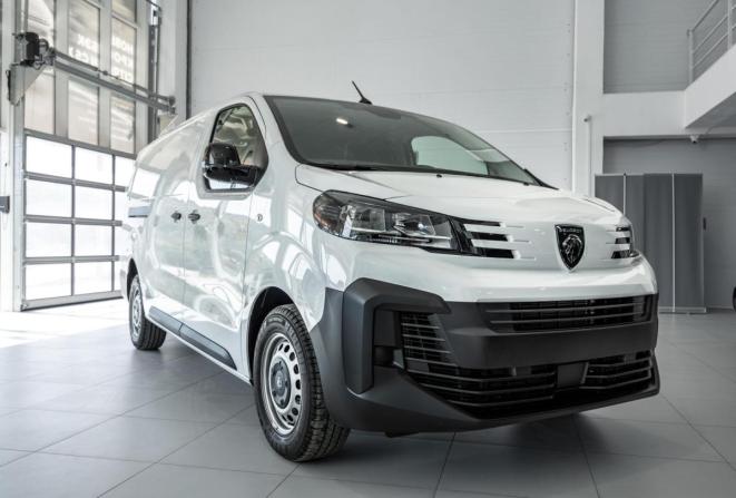 Peugeot Expert III Рестайлинг с пробегом 2025 года, цена 5 099 000 рублей, 10 км, фургон, Автокод Объявления