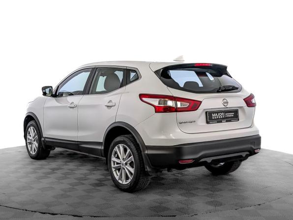 Nissan Qashqai II с пробегом 2018 года, цена 1 485 000 рублей, 125266 км, внедорожник, Автокод Объявления