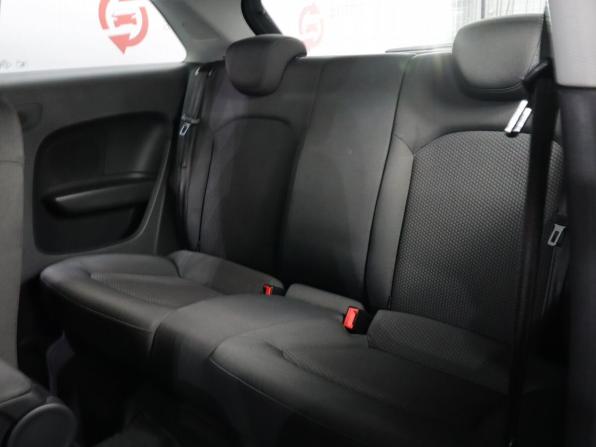 Audi A1 I (8X) с пробегом 2011 года, цена 949 000 рублей, 209561 км, хэтчбек, Автокод Объявления