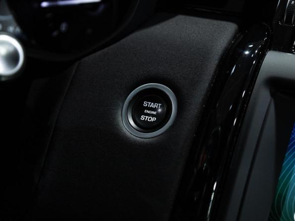 Land Rover Discovery V с пробегом 2019 года, цена 3 811 500 рублей, 155029 км, внедорожник, Автокод Объявления