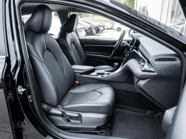 Toyota Camry VIII (XV70) Рестайлинг с пробегом 2021 года, цена 2 580 000 рублей, 107719 км, седан, Автокод Объявления