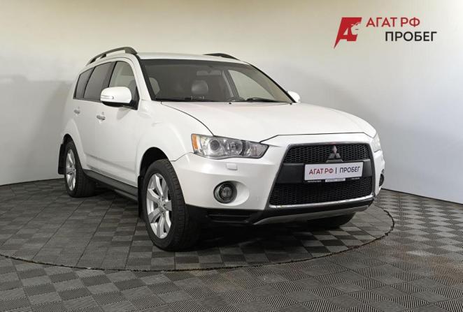 Mitsubishi Outlander II Рестайлинг с пробегом 2011 года, цена 1 090 000 рублей, 202353 км, внедорожник, Автокод Объявления