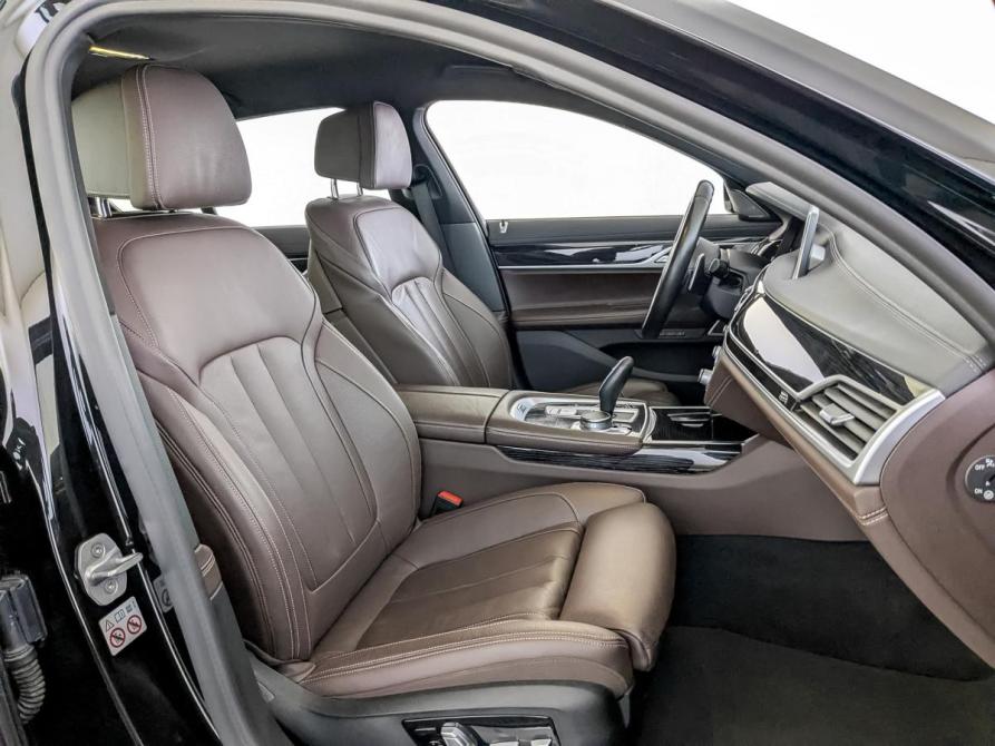 BMW 7 серии VI (G11/G12) Рестайлинг Москва  - изображение 25
