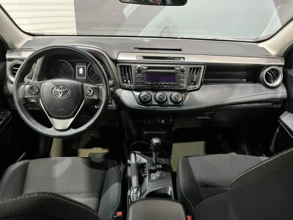 Toyota RAV4 IV (XA40) Рестайлинг с пробегом 2017 года, цена 2 280 000 рублей, 181290 км, внедорожник, Автокод Объявления